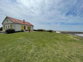 Villa de charme face à l'océan, sur une Ile avec accés direct plage